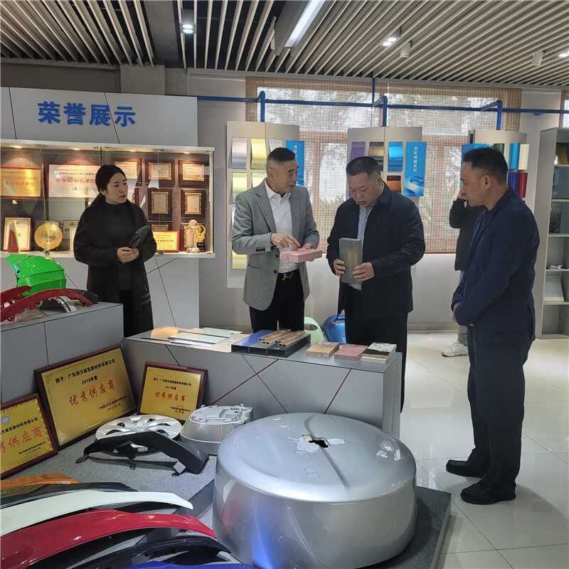 榕江县委书记侯美彪率队赴粤招商引资，深化区域合作共谋发展新篇